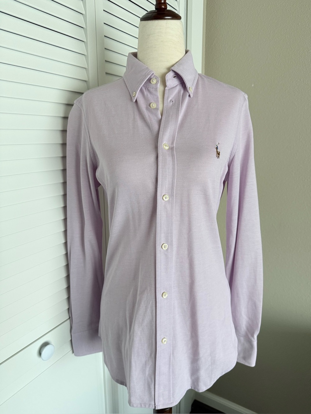 Ralph Lauren Women’s Lavender Long-Sleeve Button-Down Shirt Slim Fit Small  EUC